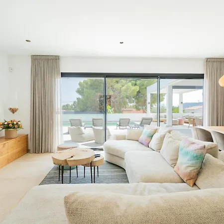 Villa Costablancadreams Besa In Calpe