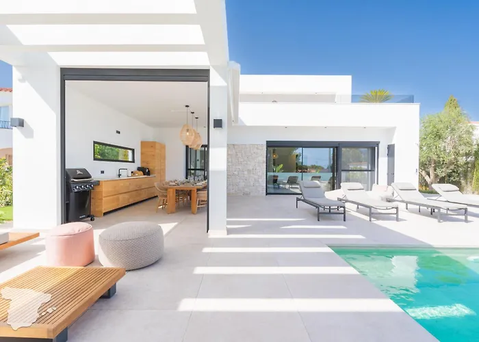 Costablancadreams Besa In Villa