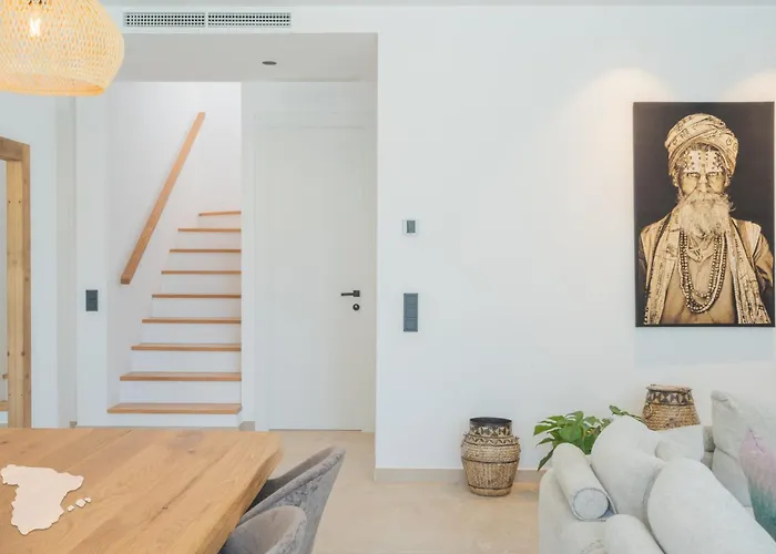 Costablancadreams Besa In * 칼페